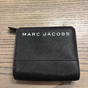 Marc Jacobs Black Saffiano Zip Wallet with White Logo